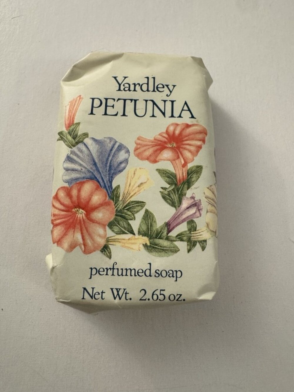 Yardley PETUNIA Perfumed Soap Bar Vintage B31